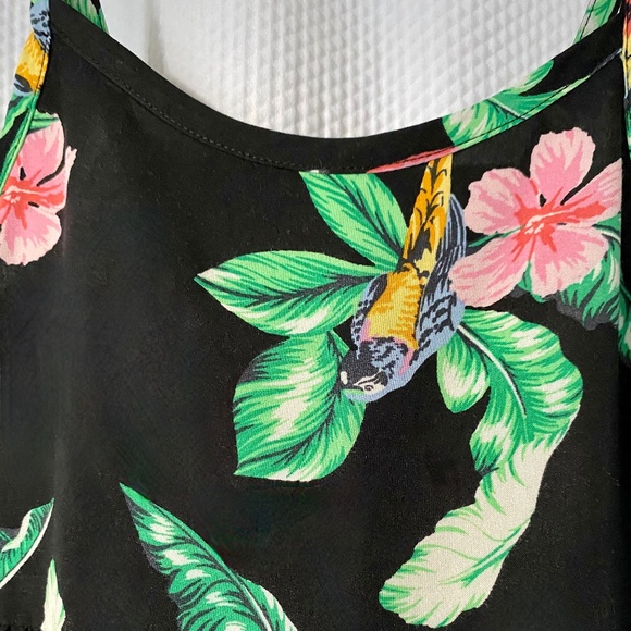 Girl's Old Navy Sundress, Top. Tropical Flowers, Spaghetti Strap. Summer, M 8 - Picture 2 of 6
